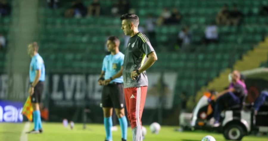 Inter vira sobre o Athletic, mas mudanças de Pezzolano seguem em debate