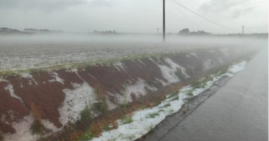 Temporal com granizo e ventos acima de 90 km/h provoca estragos no Norte Gaúcho