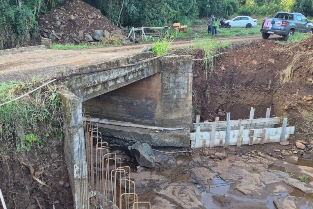 Nova Boa Vista: obra reforça ponte da Linha Colli após erosões causadas pelas chuvas