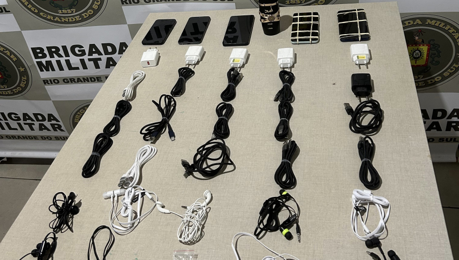 Brigada Militar apreende objetos após tentativa de arremesso no presídio de Sarandi